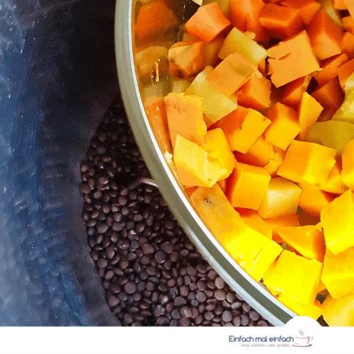 Kartoffel-Gemüse-Pfanne mit Beluga Linsen - Bild 4