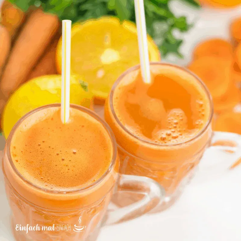 Warmer Tee-Smoothie mit Karotte, Ingwer und Orange - Bild 1