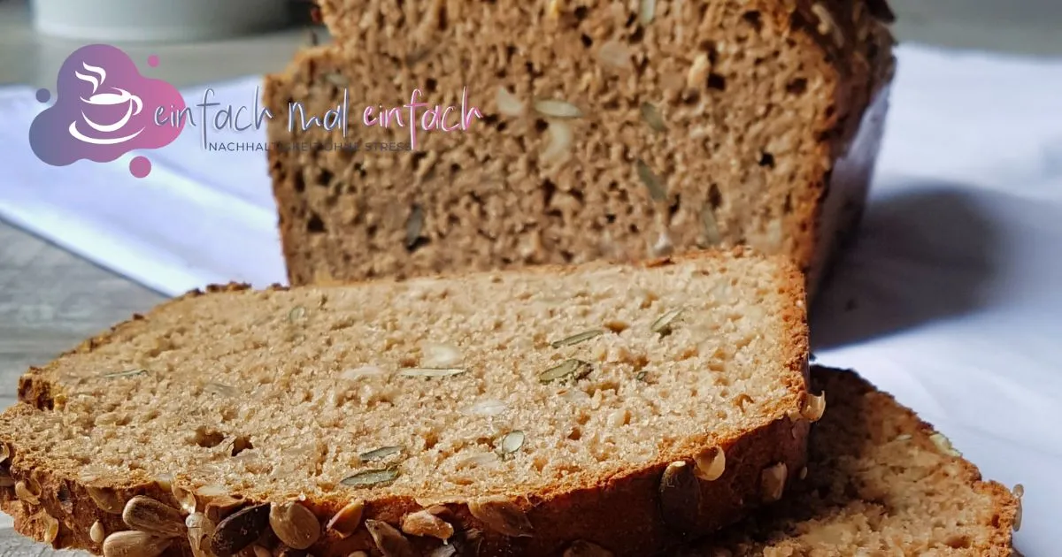 Scheibe und Laib schnelles Brot ohne Hefe