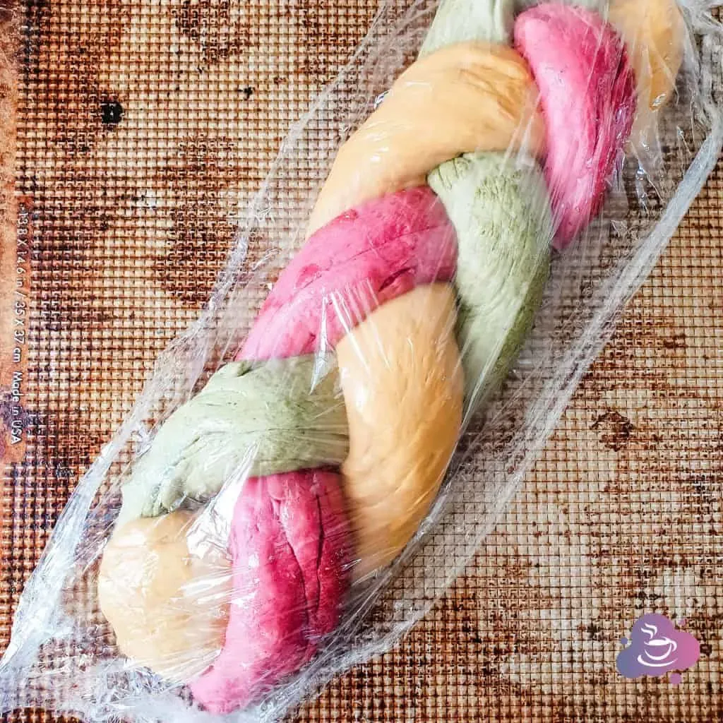 Buntes Hefezopf Brot mit 3x verstecktem Gemüse - Bild 4