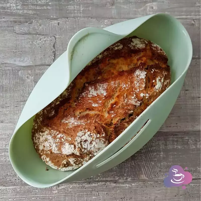 Brot backen mit der Backschale
