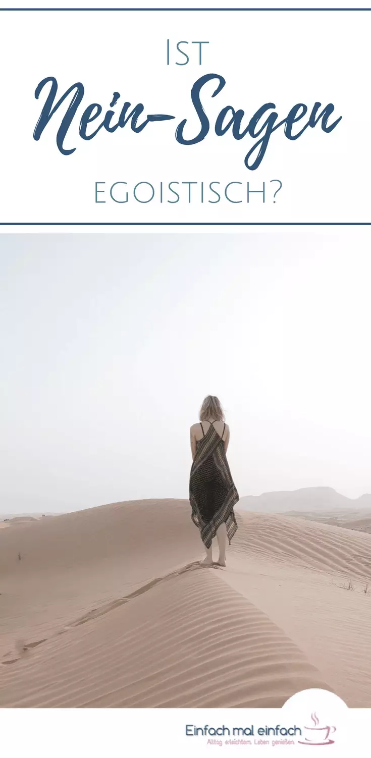 Frau in der Wüste auf Gratwanderung- Text