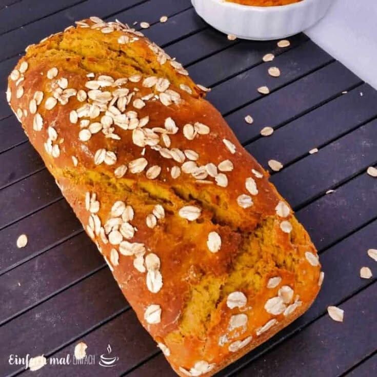 Kürbis-Haferflocken-Brot